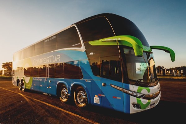 Bus touristique pour les groupes